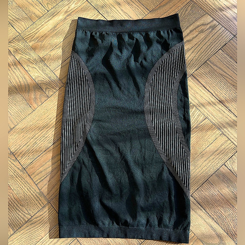 Mistress Rocks stretchy pencil skirt